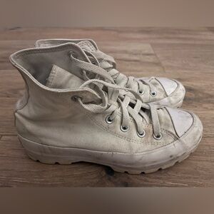 Converse lugged high tops women’s size 8 white